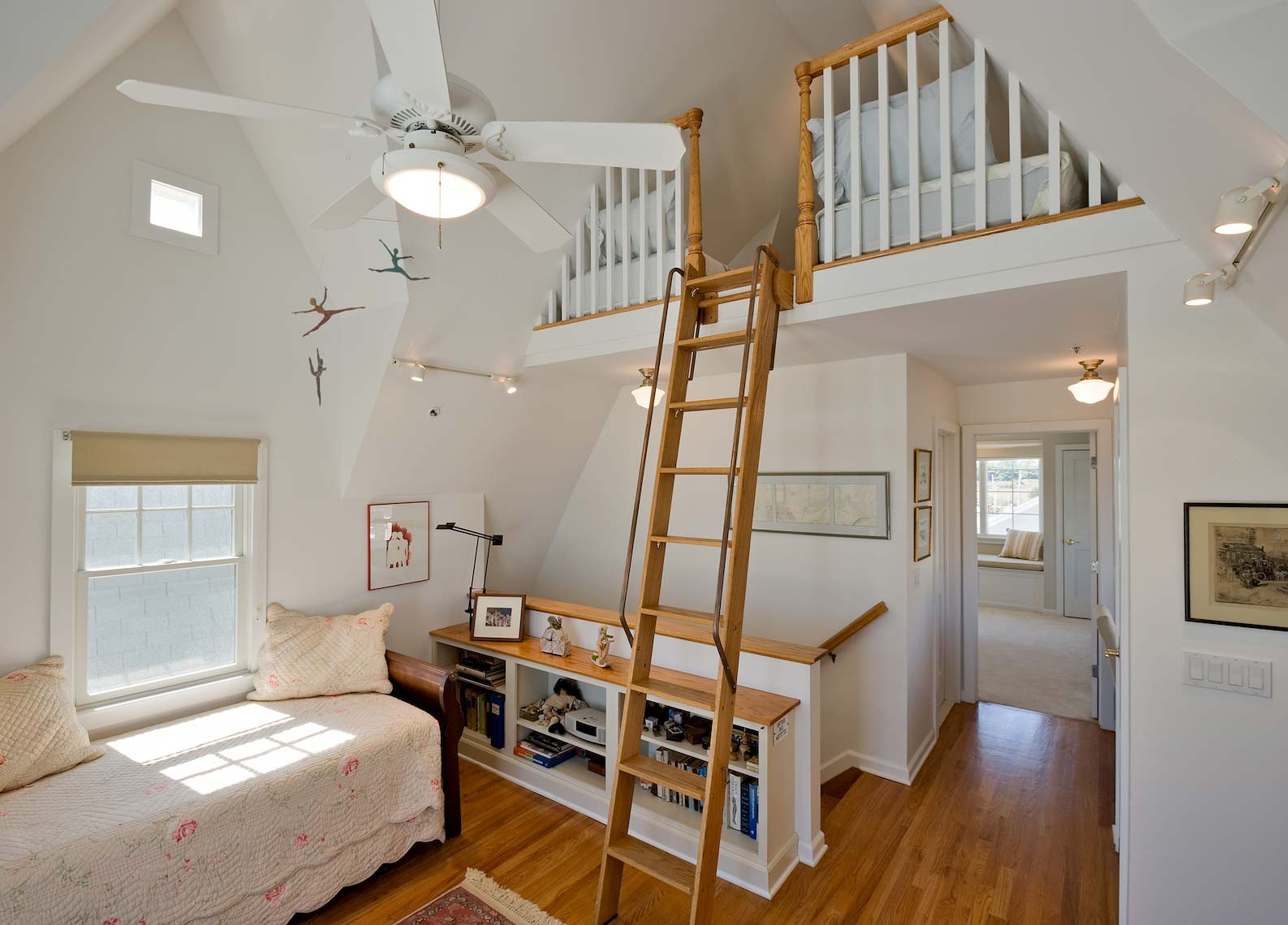 Beach house - Bedroom and Loft - Manasquan, NJ