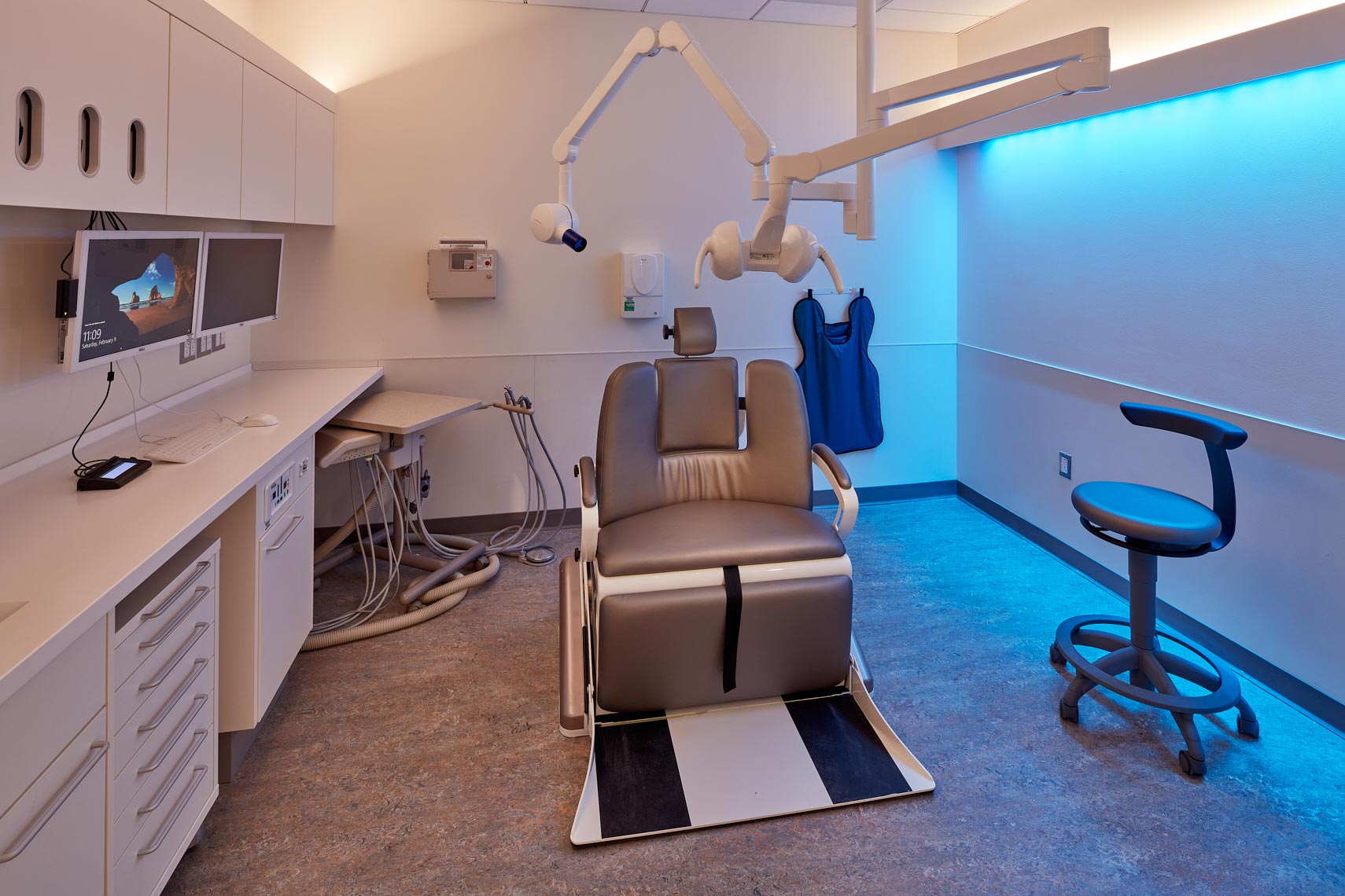 NYU Dentistry Oral Health Center for People with Disabilities - Operatory 01